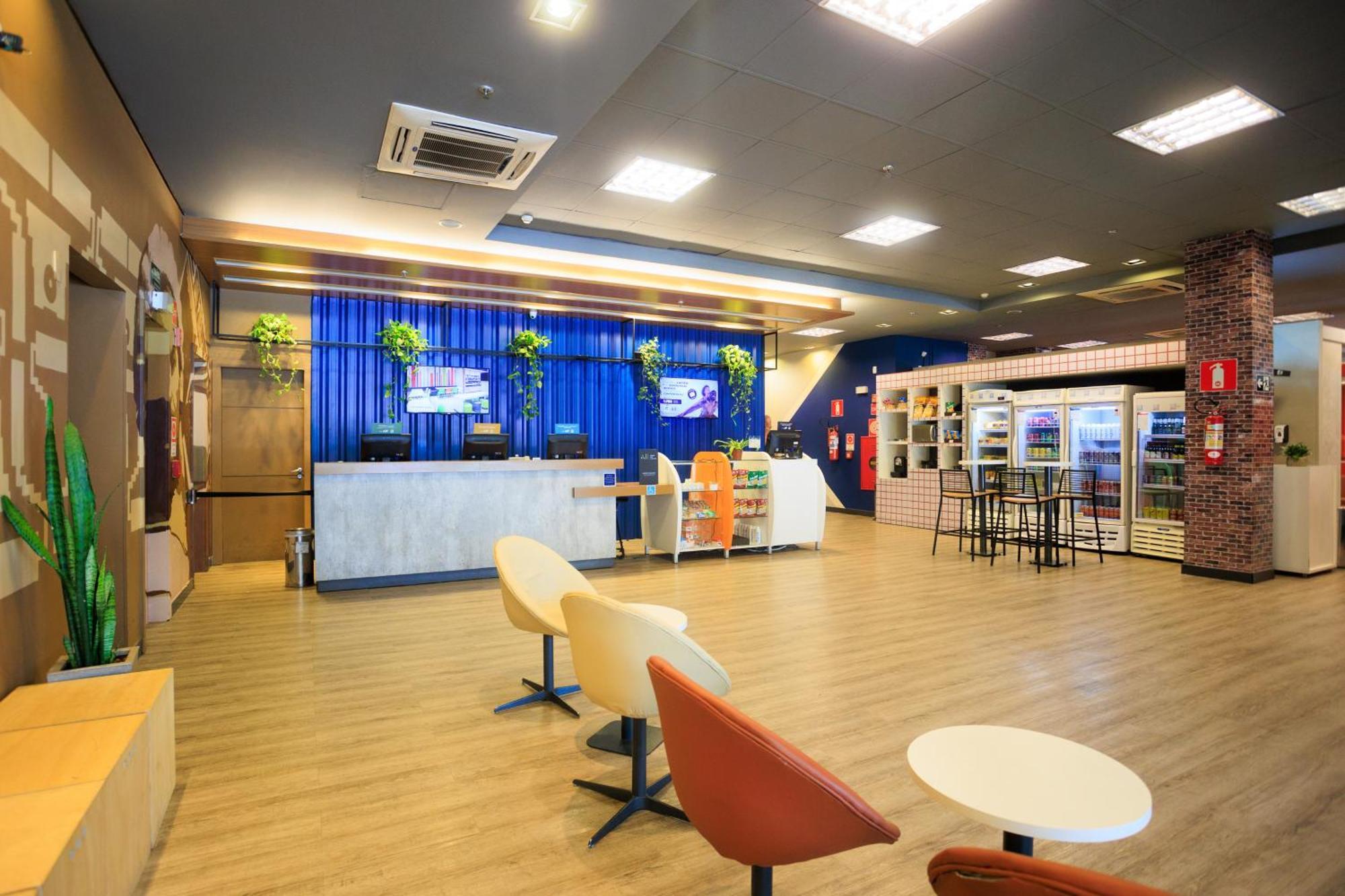 Ibis Budget Belo Horizonte Minascentro Bagian luar foto