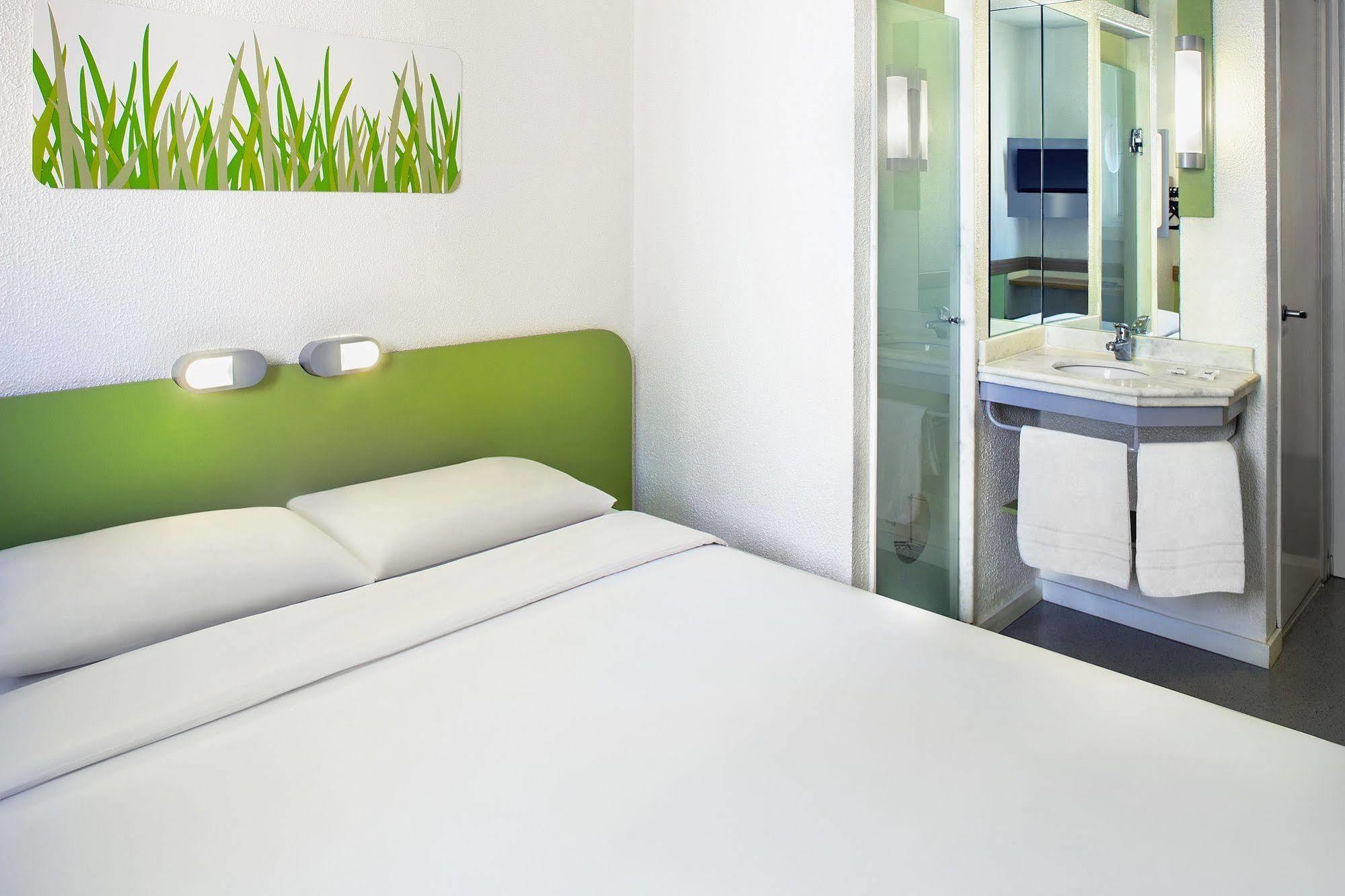 Ibis Budget Belo Horizonte Minascentro Bagian luar foto